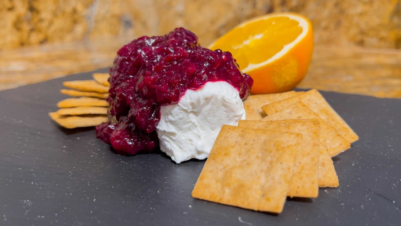 Jalapeno cranberry sauce